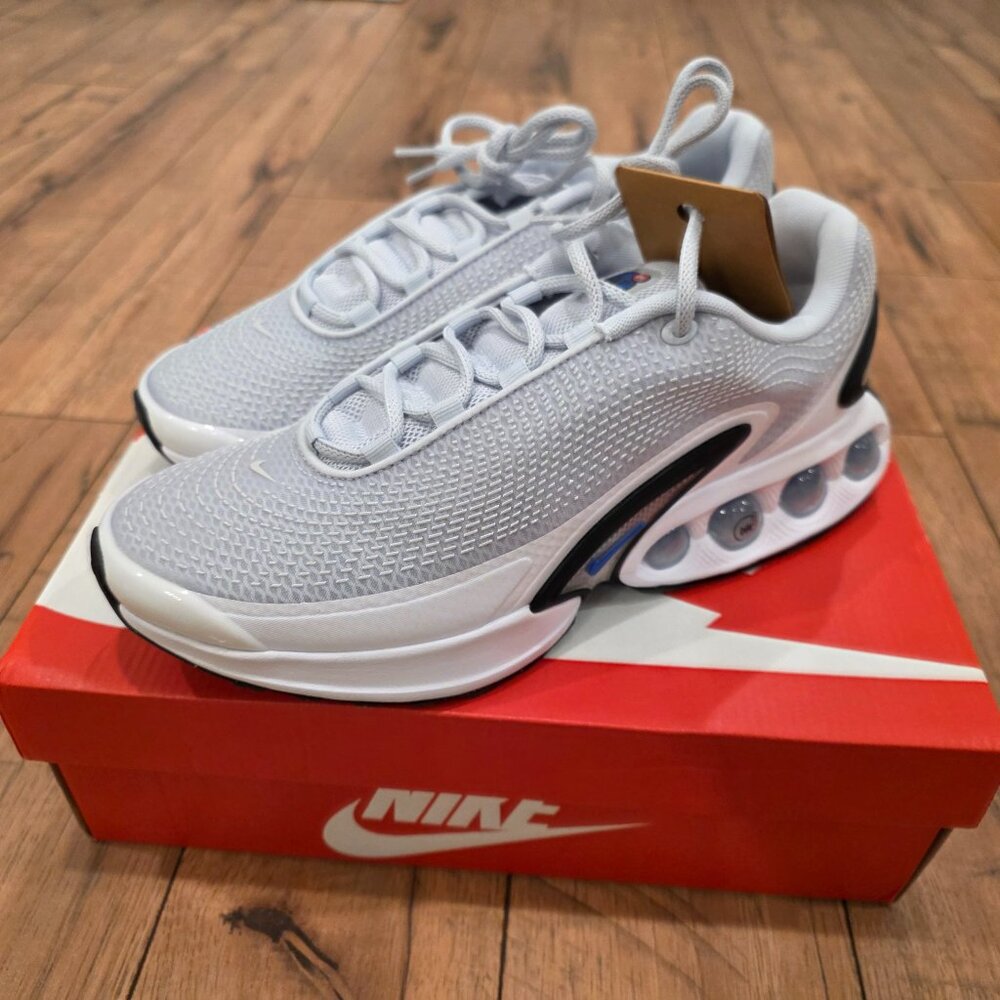 BRAND NEW NIKE AIR MAX DN MENS SIZE 10